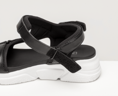 B&CO damesandal sort