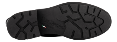 NeroGiardini Kraftig damestøvle Sort I014094D