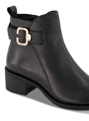 B&CO Korte damestøvletter Sort 5250502510