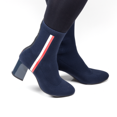 Tommy Hilfiger kort damestøvle navy FW0FW04157