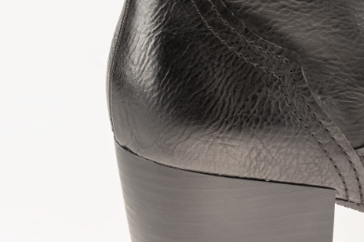 Marco Tozzi kort western-støvlett sort 2-2-25353-23